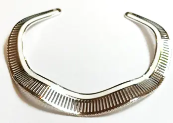 BANGLE COSMIC WAVES WHITE GOLD WHITE ENAMEL SIZE 15