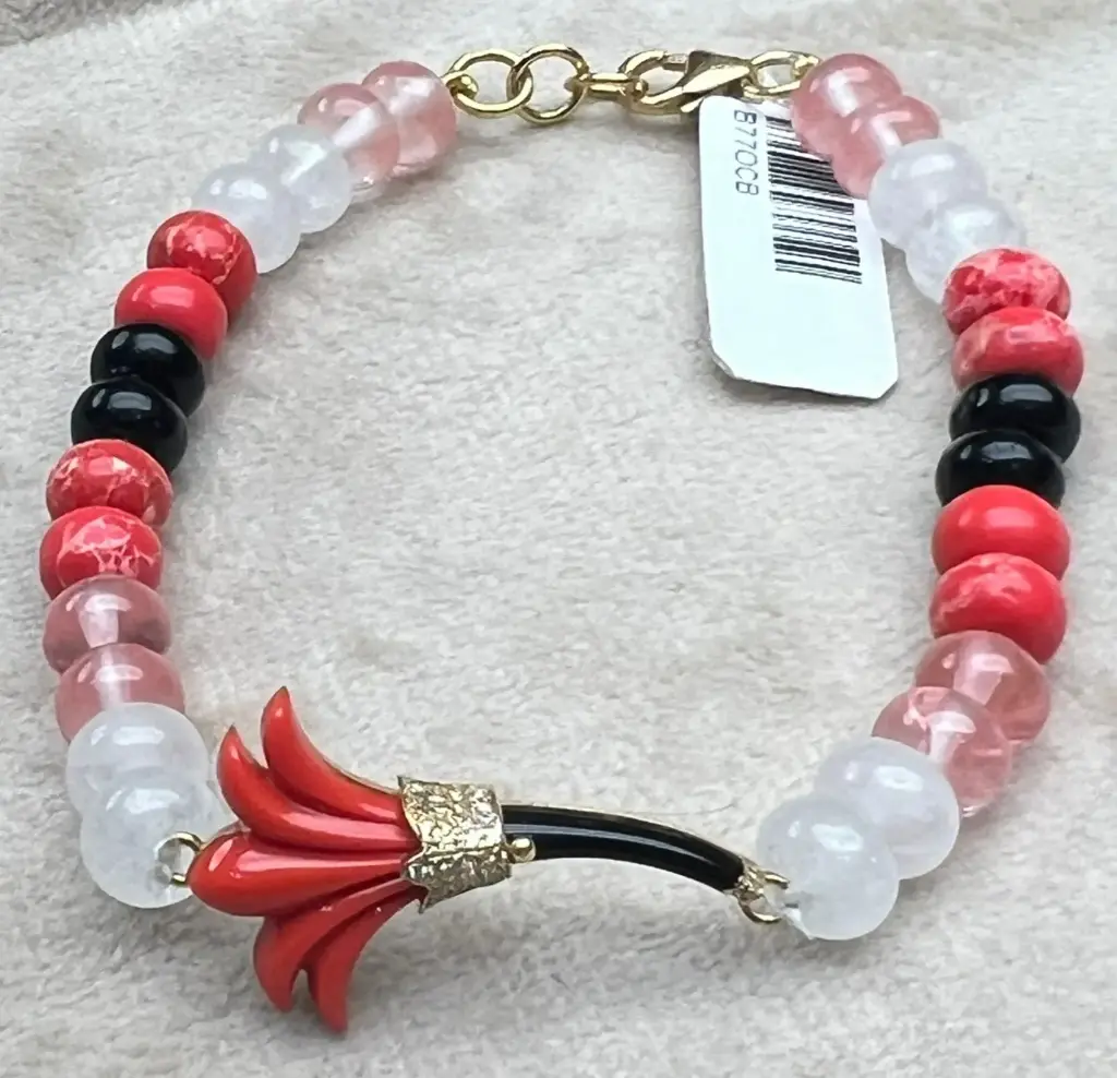 BRACELET PSYCH SMALL FLOWER ORANGE CORAL WITH STEM  BLACK ONYX DEGRADING RED BEADS