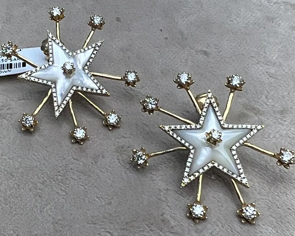EARRING COSMIC LOVE STAR BIG WITH DIAMONDS WHITE MOP STONES