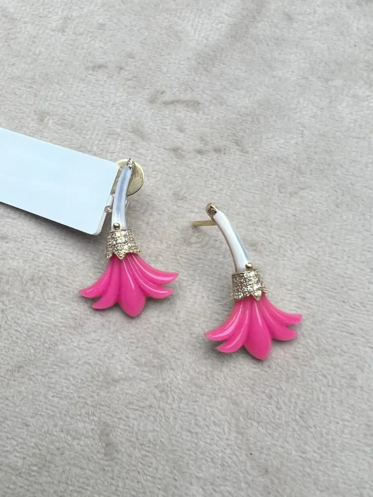 EARRING PSYCH SMALL PINK FUSHIA FLOWER PINK MOP STEM