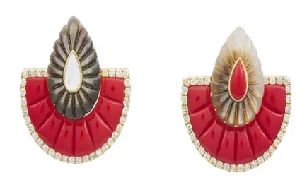 EARRING BOND STREET SMALL RED CORAL AND BLACK MOP