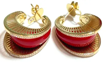 EARRING COSMIC RAY BURGER BIG RED CORAL
