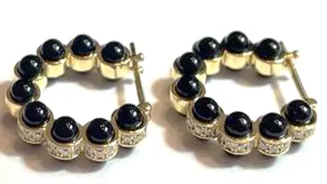 EARRING ATOM SIZE 2 BLACK ENAMEL (9 BOULS)