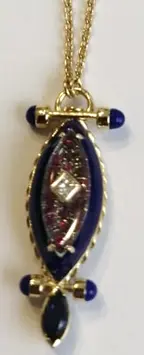 NECKLACE CAPTURE BEAK SMALL PEACOCK(RUBY ROUND AND MARQUISE WHITE DIAMOND PRINCESS AND NAVY ENAMEL)