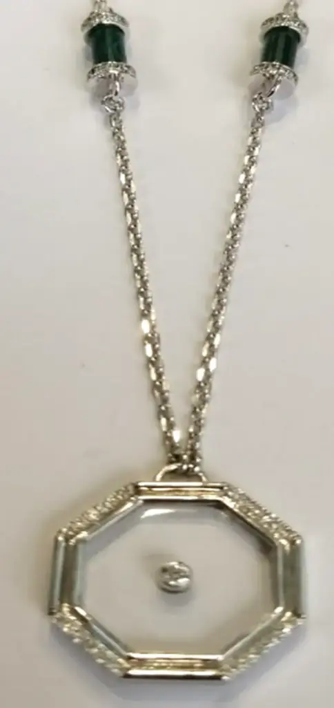 NECKLACE AMULET HEXAGON  BIG WHITE GOLD GLASS AND MALACHITE PILLARS
