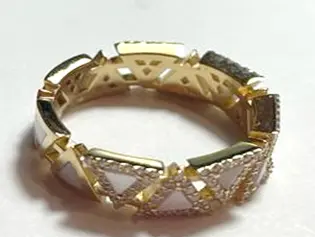 RING GEOMETRIC DOUBLE TRAINGLE PINK AND WHITE MOP  SIZE 51